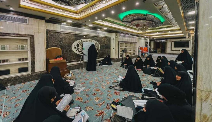 استعدادا لزيارة الأربعين.. قسم الشؤون الدينية في العتبة الحسينية يطلق دورة لغوية تخصصية لتعزيز التواصل مع الزائرات غير الناطقات بالعربية