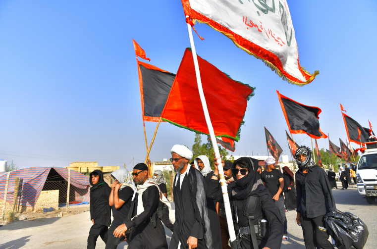 The Arbaeen pilgrim caravans reach Al-Deir, Al-Qurna, and Al-Madina in Basra as they continue their march toward holy Karbala.