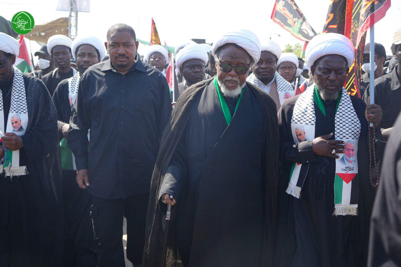 Arbaeen: Sheikh Zakzaky joins millions of mourners in 80km walk from Najaf to Karbala