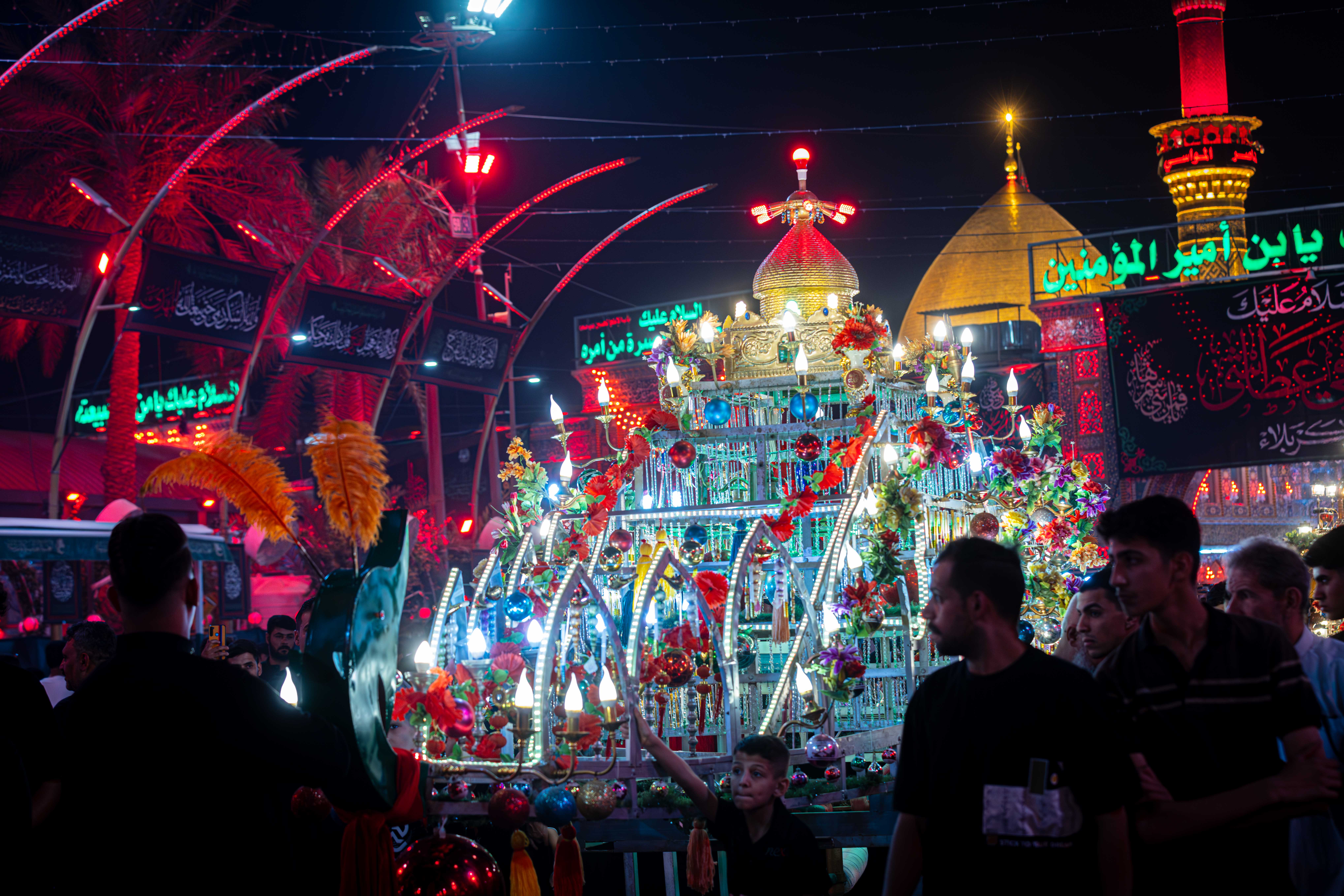 لماذا التأكيد على المشي في زيارة الأربعين؟!