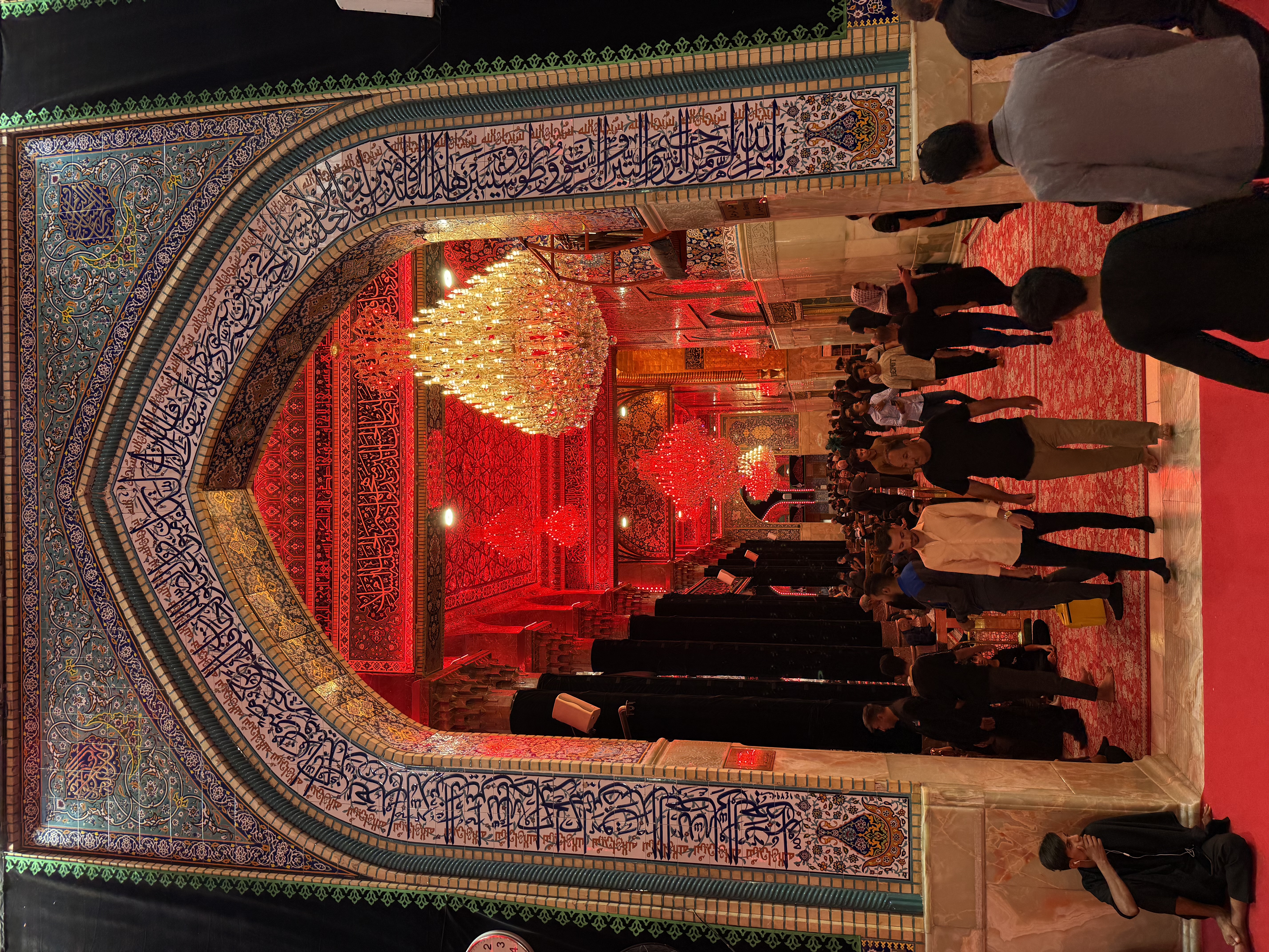 الزيارة الأربعينيةأبعاد ومضامين في التآخي والمحبة والعطاء والجود