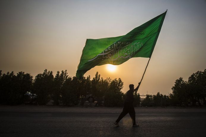 للزوار الشيعة في صحارى العراق، فإن المعاناة تعزز الإيمان